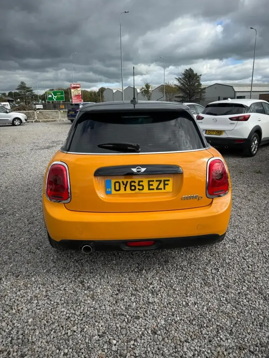 Used Mini Cooper D Hatch 2015 Orange Hatchback