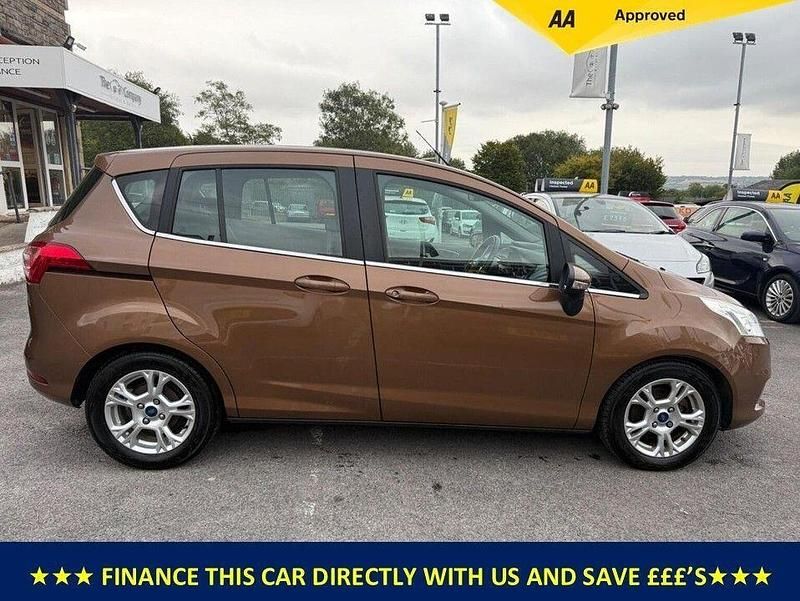 Used Ford B-MAX Zetec 90 HP (66 kW) 2013 Gold MPV