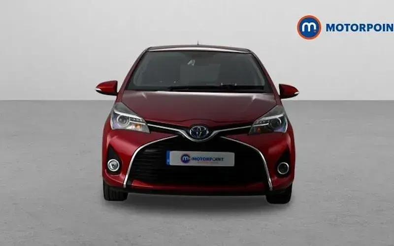 Used Toyota Yaris 101 HP (74 kW) 2016 Hatchback