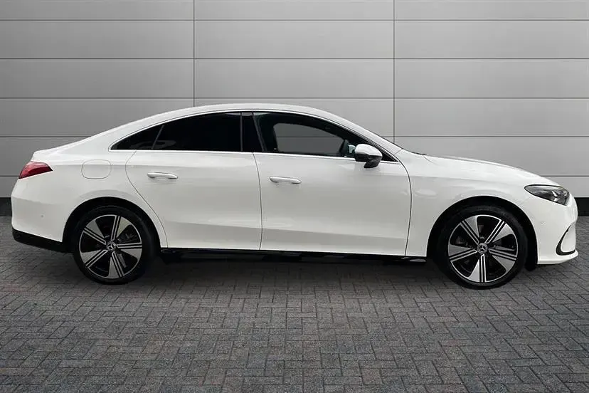 Used Mercedes CLA 250+ 200 kW (272 HP) 2025 Polar white Sedan