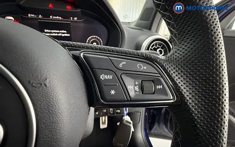 Used Audi Q2 S-Line 150 HP (110 kW) 2023 Blue SUV