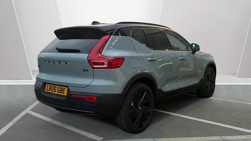 New Volvo XC40 Ultra 194 HP (142 kW) 2026 Grey SUV
