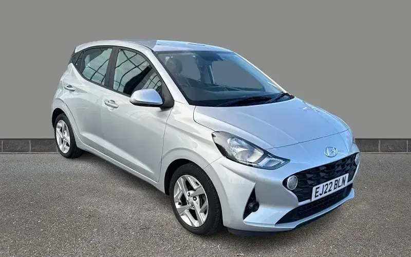 Used Hyundai i10 SE 84 HP (61 kW) 2023 Hatchback