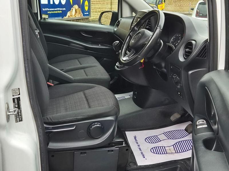 Used Mercedes Vito 134 HP (98 kW) 2020 White Van