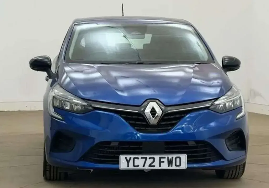 Used Renault Clio Evolution 2023 Blue Hatchback
