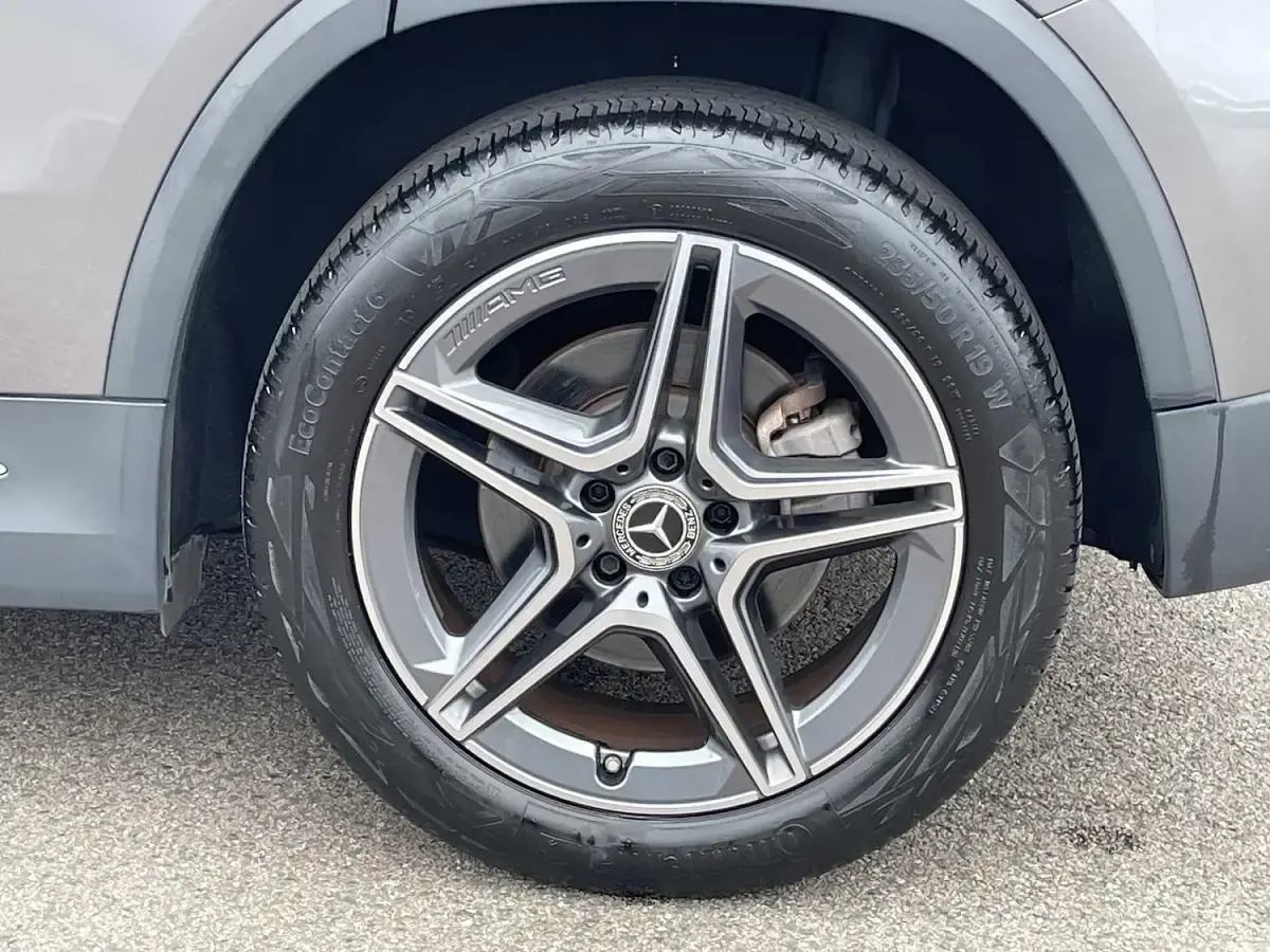 Used Mercedes GLA250 Exclusive 218 HP (160 kW) 2022 Grey SUV