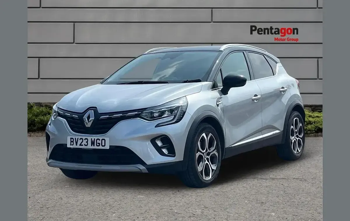 Used Renault Captur Techno 143 HP (105 kW) 2023 Other SUV