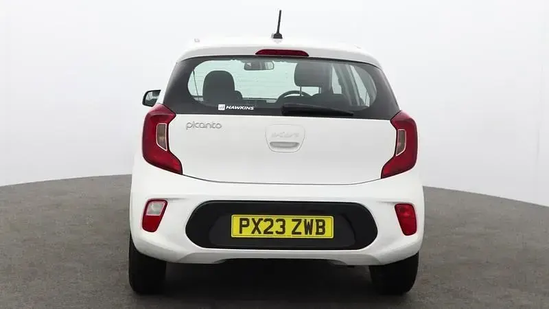 Begagnad Kia Picanto 66 HK (48 kW) 2023 Vit Halvkombi