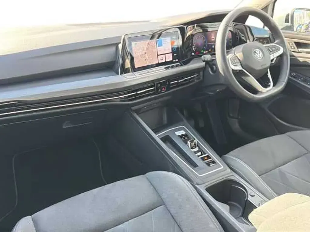 Używany VW Golf VII 150 KM (110 kW) 2021 Hatchback
