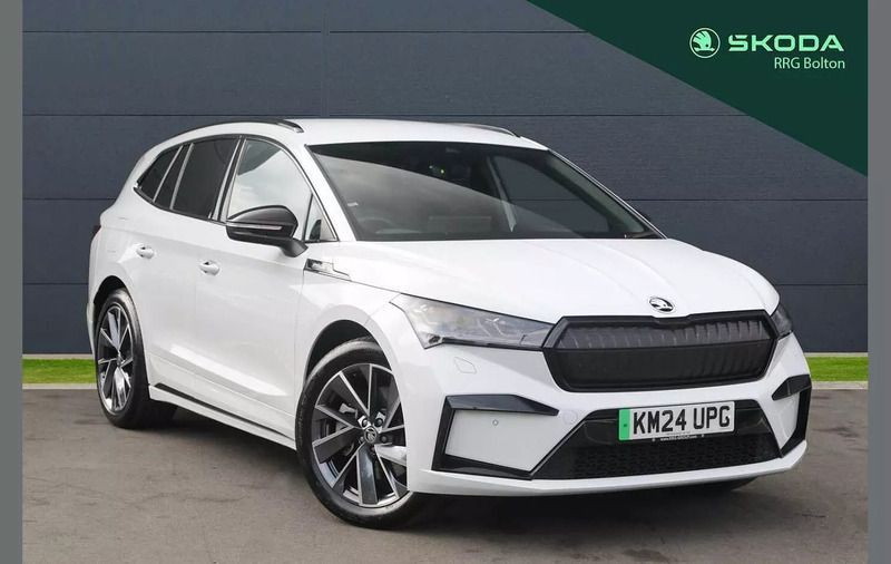 White Used 2024 Skoda Enyaq iV SportlinePlus SUV | £29,495 (Fair price) - Image 1/4
