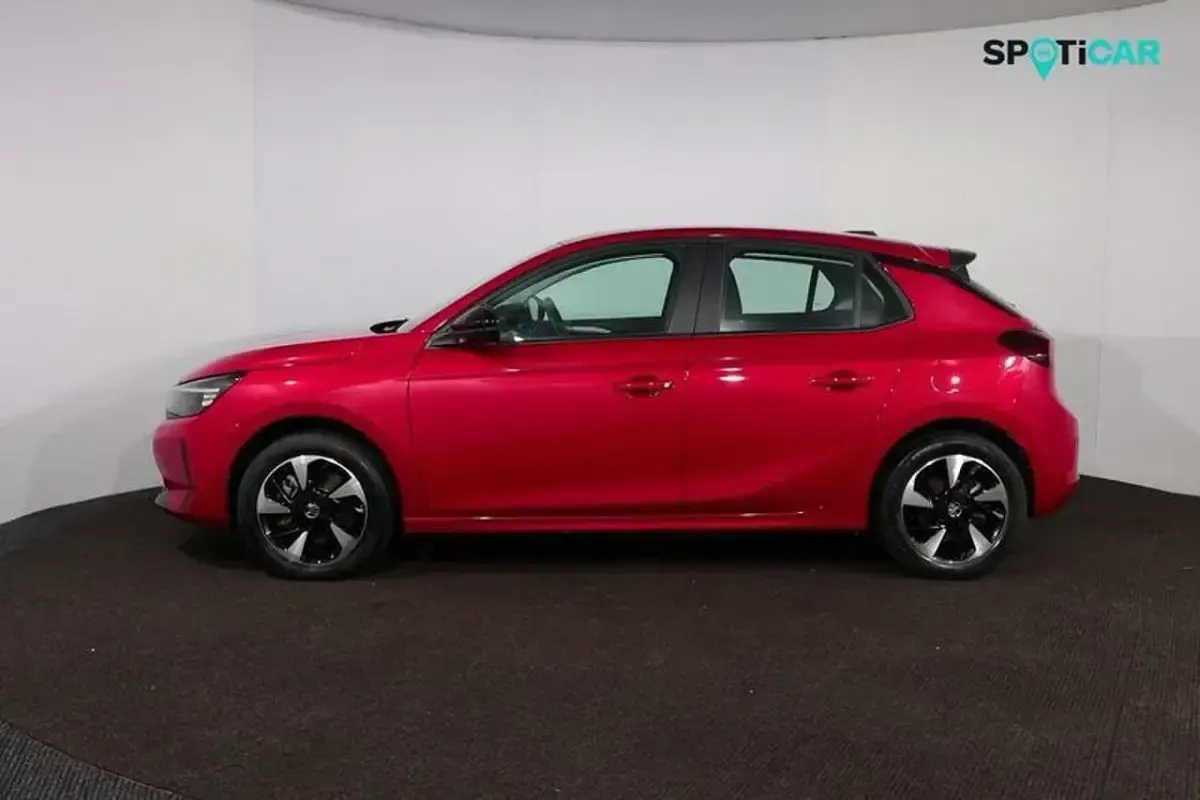 Used Vauxhall Corsa-e Design Edition 98 kW (134 HP) 2024 Red Hatchback