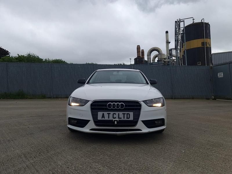 Used Audi A4 2013 White Sedan