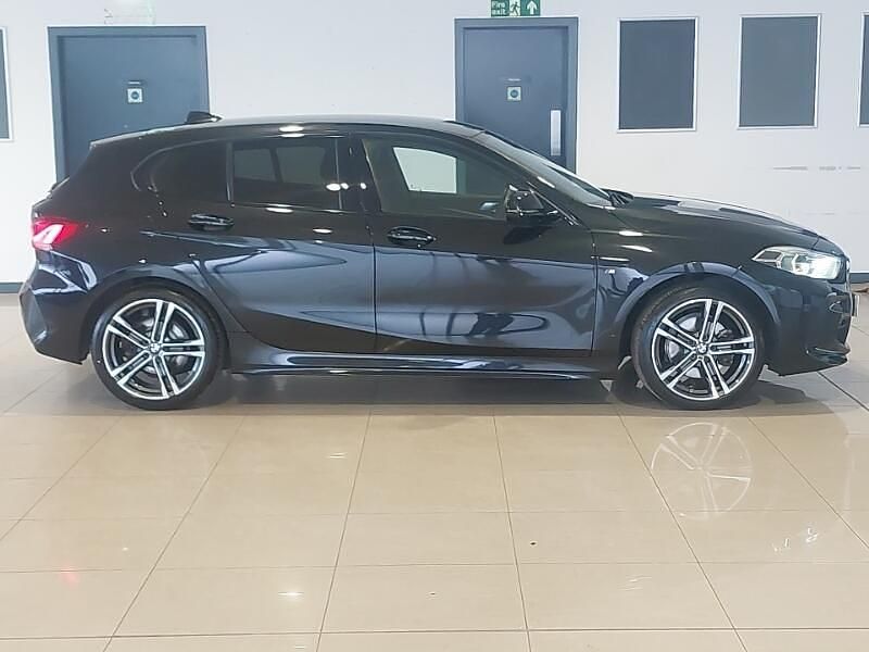 Used BMW 118 M Sport 140 HP (102 kW) 2020 Black Hatchback