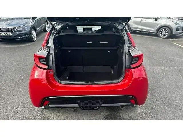 Used Toyota Yaris Hybrid Sport 113 HP (83 kW) 2023 Other Hatchback