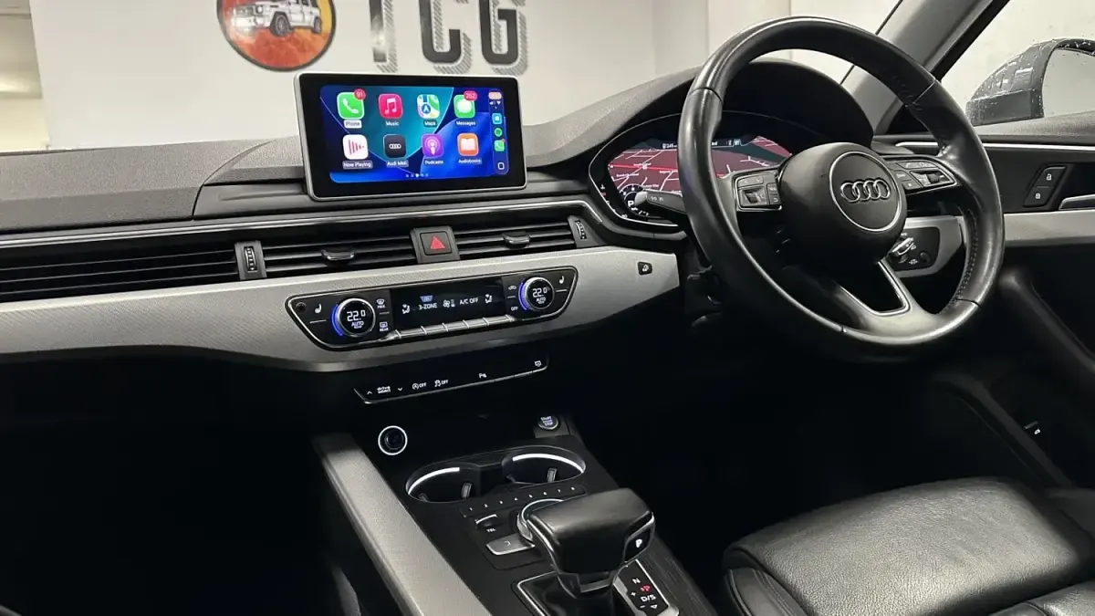 Usado Audi A4 Sport 150 HP (110 kW) 2018 Cinzento Carrinha