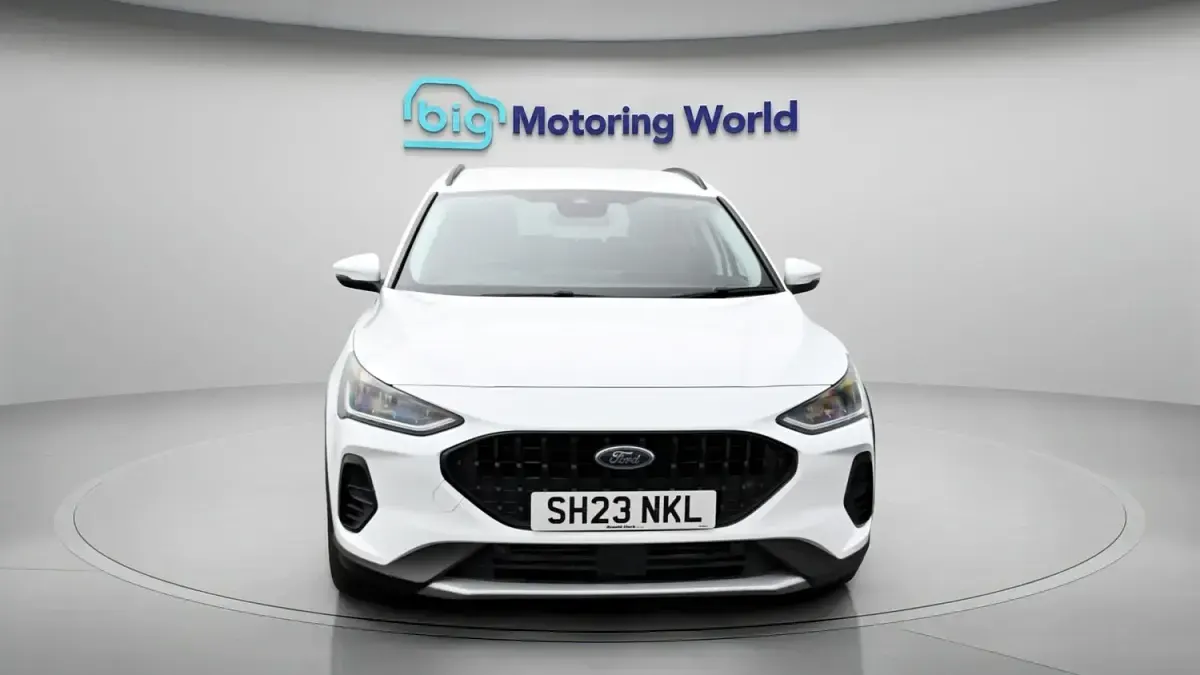 Used Ford Focus Active 2023 White Estate