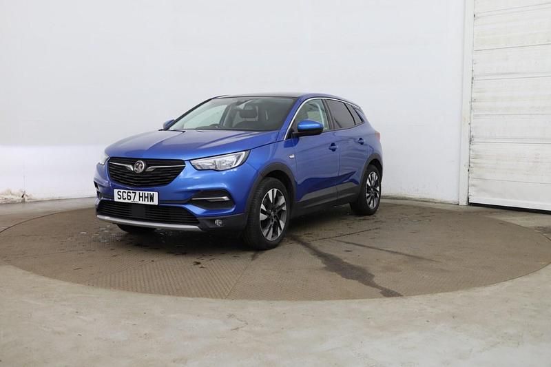 Used Vauxhall Grandland X Sport 130 HP (95 kW) 2018 Blue SUV