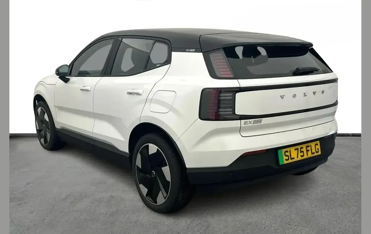 Used Volvo EX30 Performance 314 kW (428 HP) 2025 White SUV