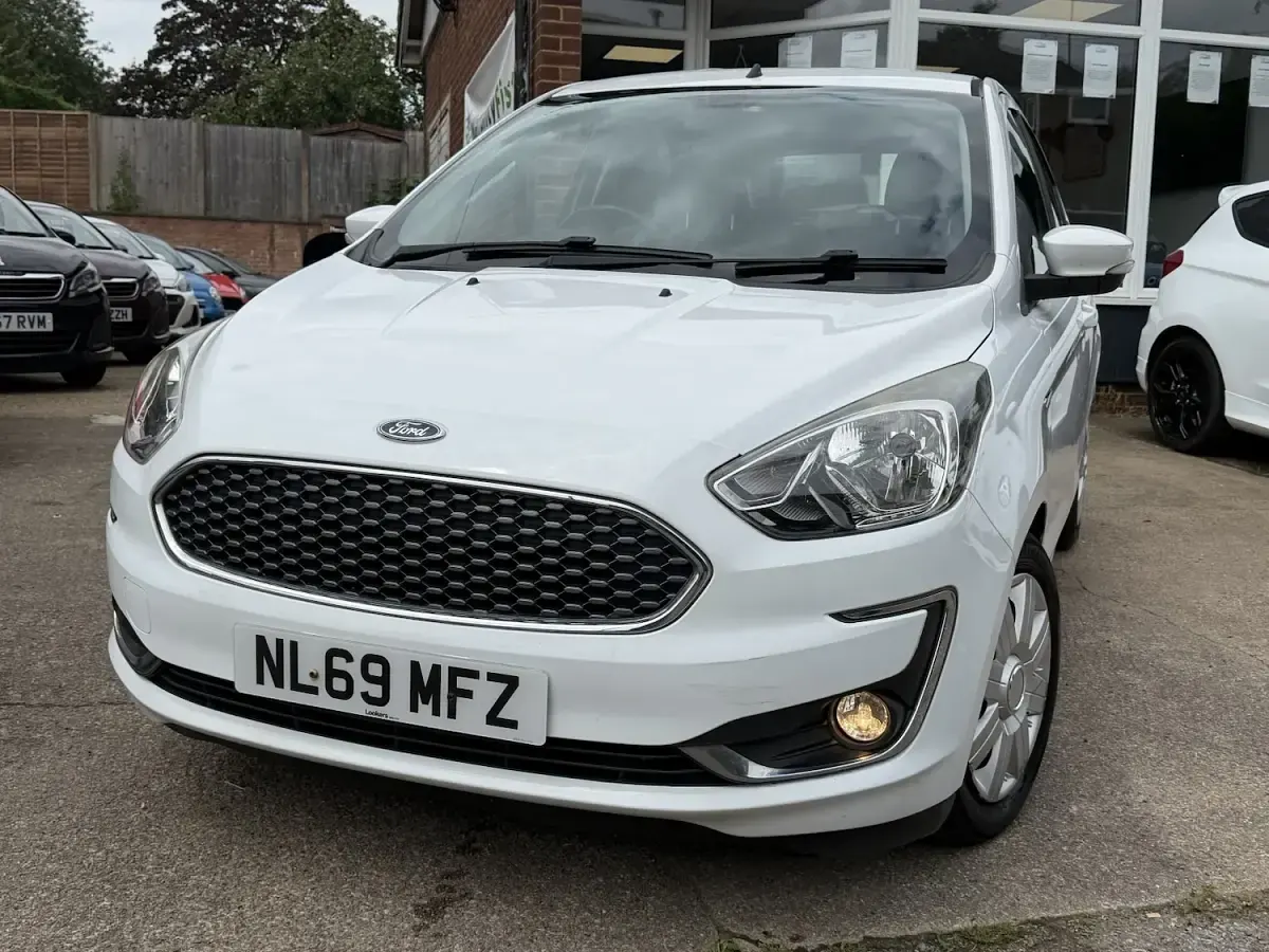 Used Ford Ka Plus Studio 70 HP (51 kW) 2019 White Hatchback