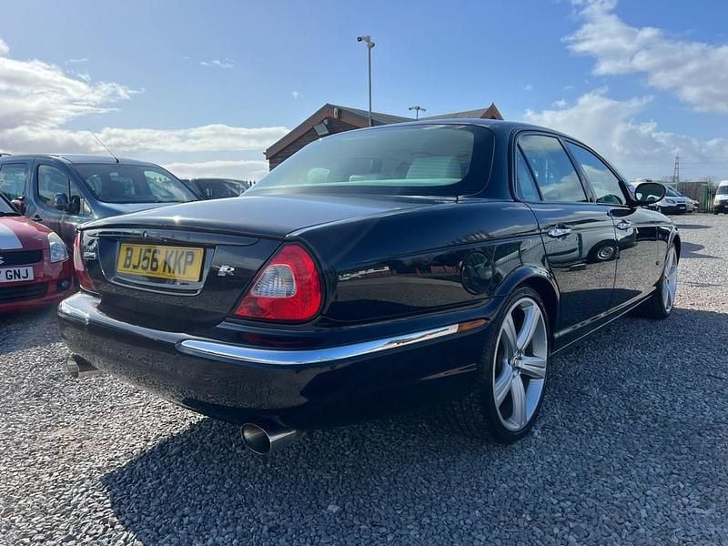 Used Jaguar XJ8 2006 Black Sedan