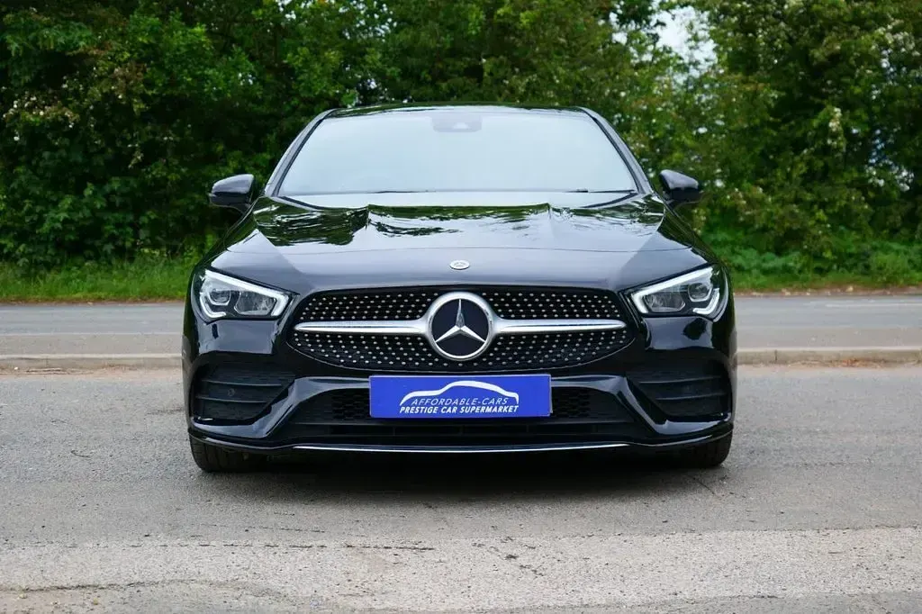 Used Mercedes CLA200 Shooting Brake AMG line 163 HP (119 kW) 2022 Black Estate