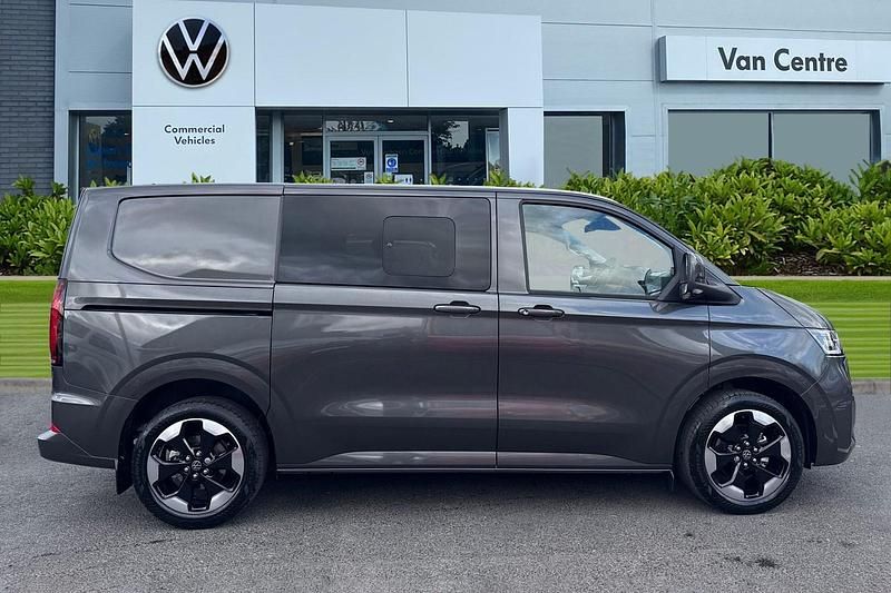 New VW Transporter Pro 170 HP (125 kW) 2025 Grey Van