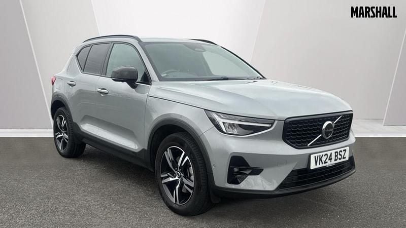 Grey Used 2024 Volvo XC40 Plus SUV | £27,489 (Good price) - Image 1/4