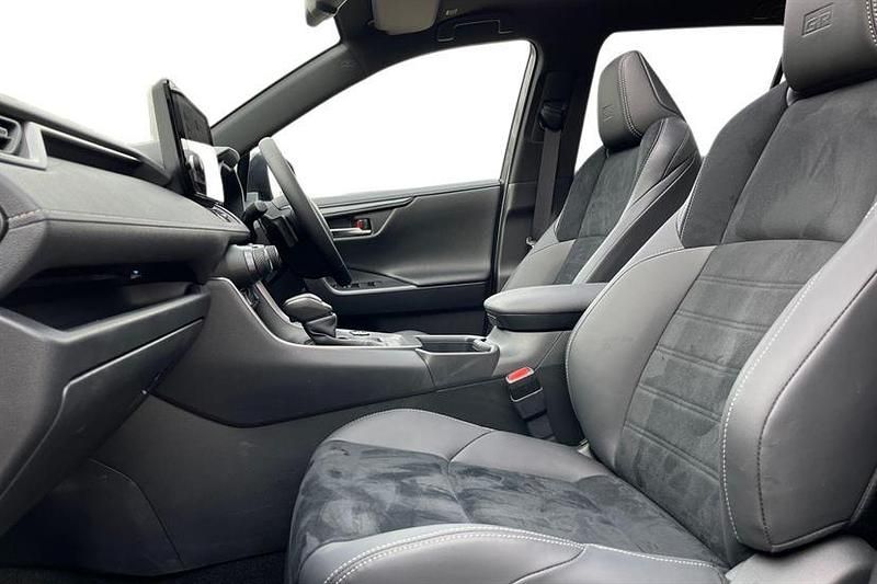 Used Toyota RAV4 Hybrid Sport 306 HP (225 kW) 2025 Decuma grey SUV