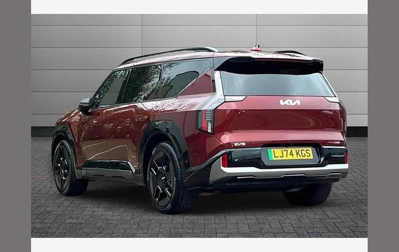 Used Kia EV9 GT-Line S 281 kW (383 HP) 2025 Red SUV