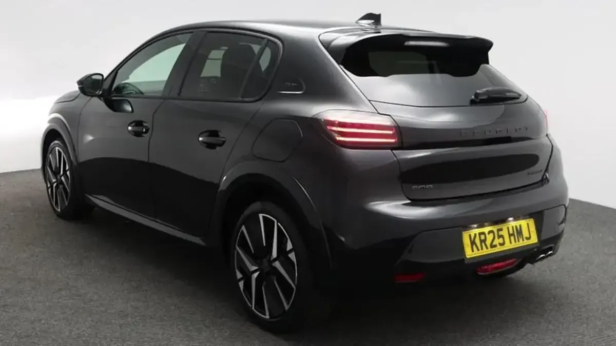 Used Peugeot 208 GT 134 HP (98 kW) 2025 Black Hatchback