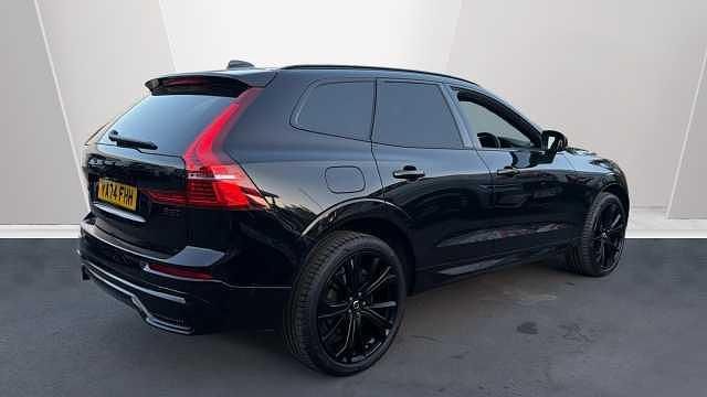 Used Volvo XC60 Plus 247 HP (181 kW) 2025 Black SUV