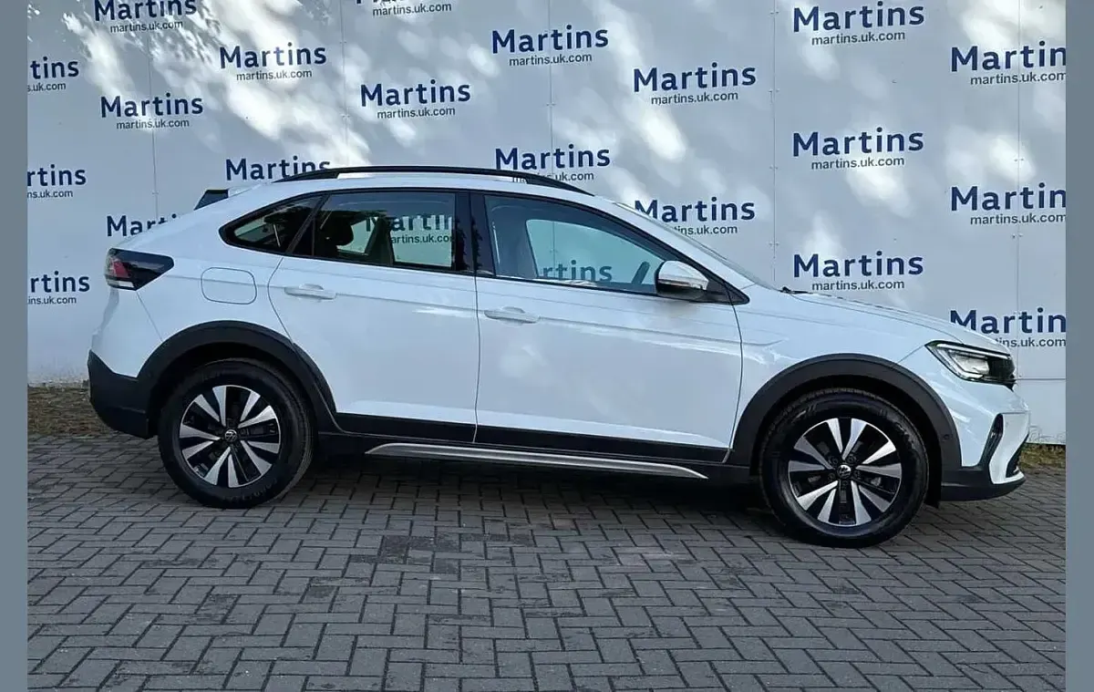 Used VW Taigo Life 95 HP (69 kW) 2022 White SUV