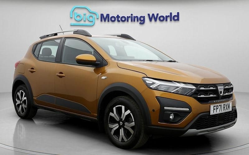 Used Dacia Sandero Prestige 91 HP (66 kW) 2022 Orange Hatchback