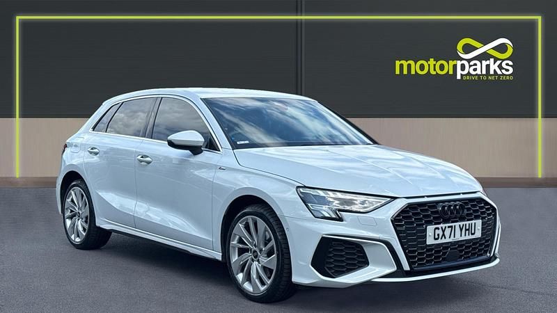 Glacier white metallic Used 2021 Audi A3 e-tron Comfort Hatchback | £21,300 (Fair price) - Image 1/4