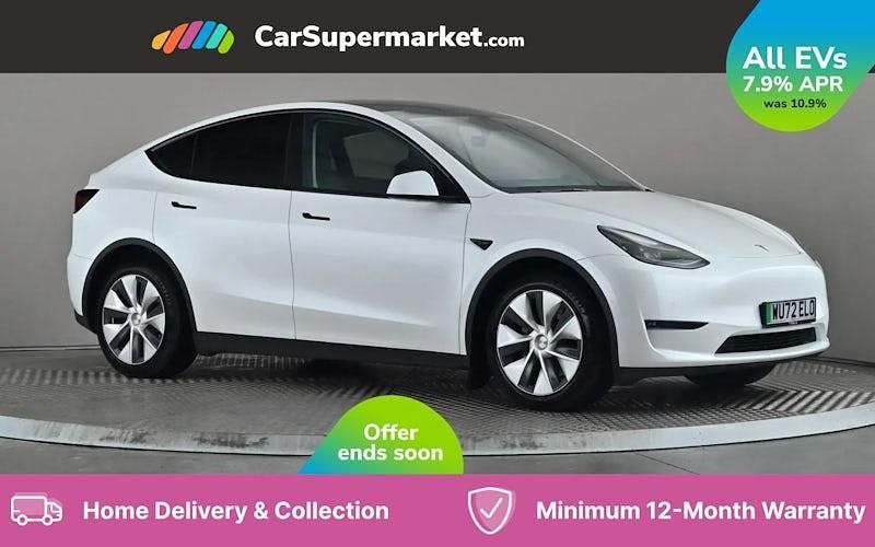 White Used 2022 Tesla Model Y Long Range SUV | £23,697 (A bit pricey) - Image 1/3