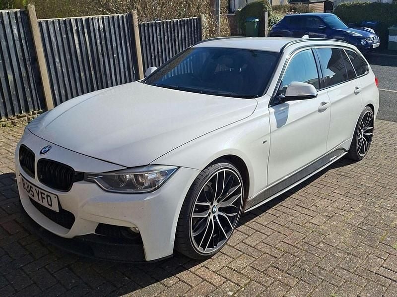 Used BMW 320 M Sport 2015 White Estate