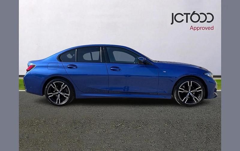 Usado BMW 320 M Sport 180 CV (132 kW) 2024 Azul Berlina