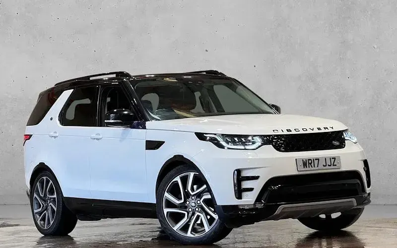 Used Land Rover Discovery HSE 241 HP (177 kW) 2017 White SUV