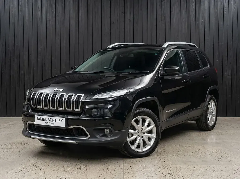 Used Jeep Cherokee Limited 170 HP (125 kW) 2015 Black SUV