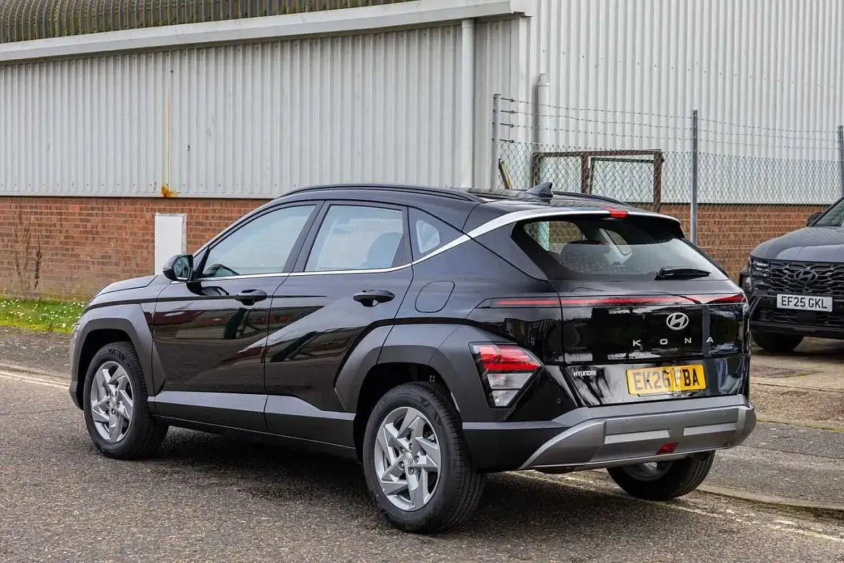Used Hyundai Kona Advanced 138 HP (101 kW) 2026 Black SUV