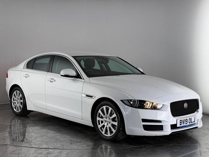 White Used 2019 Jaguar XE SE Sedan | £16,800 (Fair price) - Image 1/3