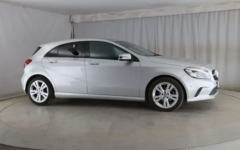 Used Mercedes A180 Premium 109 HP (80 kW) 2017 Silver Hatchback