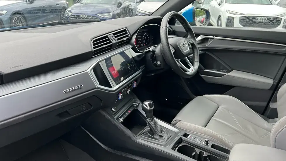 Used Audi Q3 S-Line 190 HP (139 kW) 2022 Blue SUV