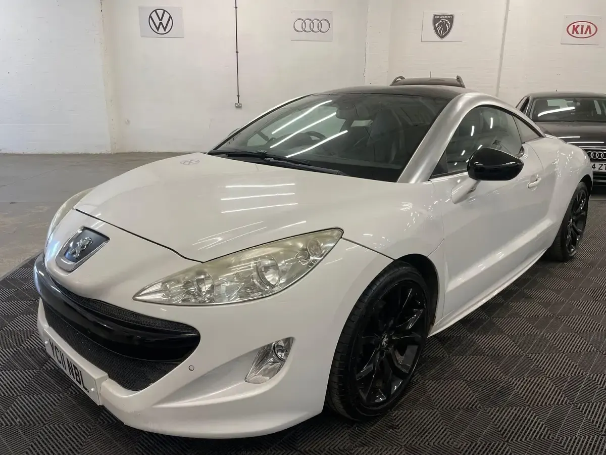 Used Peugeot RCZ GTi 156 HP (114 kW) 2011 White Coupe