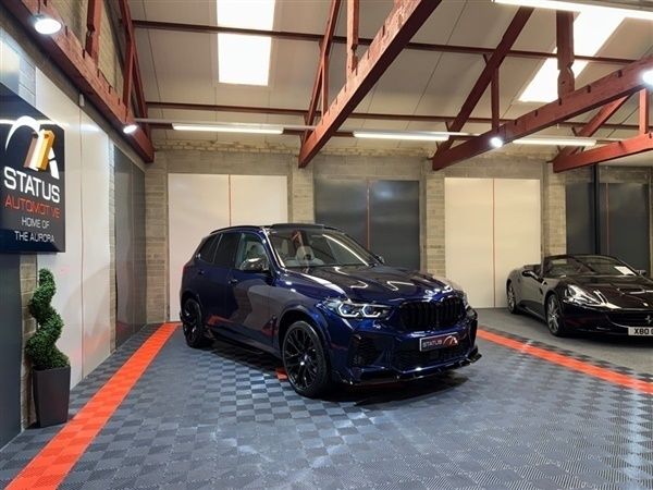 Tanzanite blue Used 2022 BMW X5 M Competition Edition SUV | £68,975 - Image 1/1