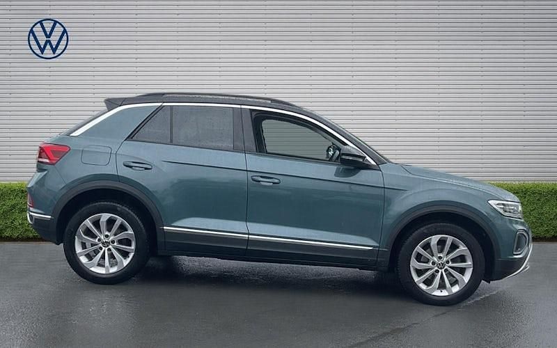 Used VW T-Roc Style 150 HP (110 kW) 2025 SUV