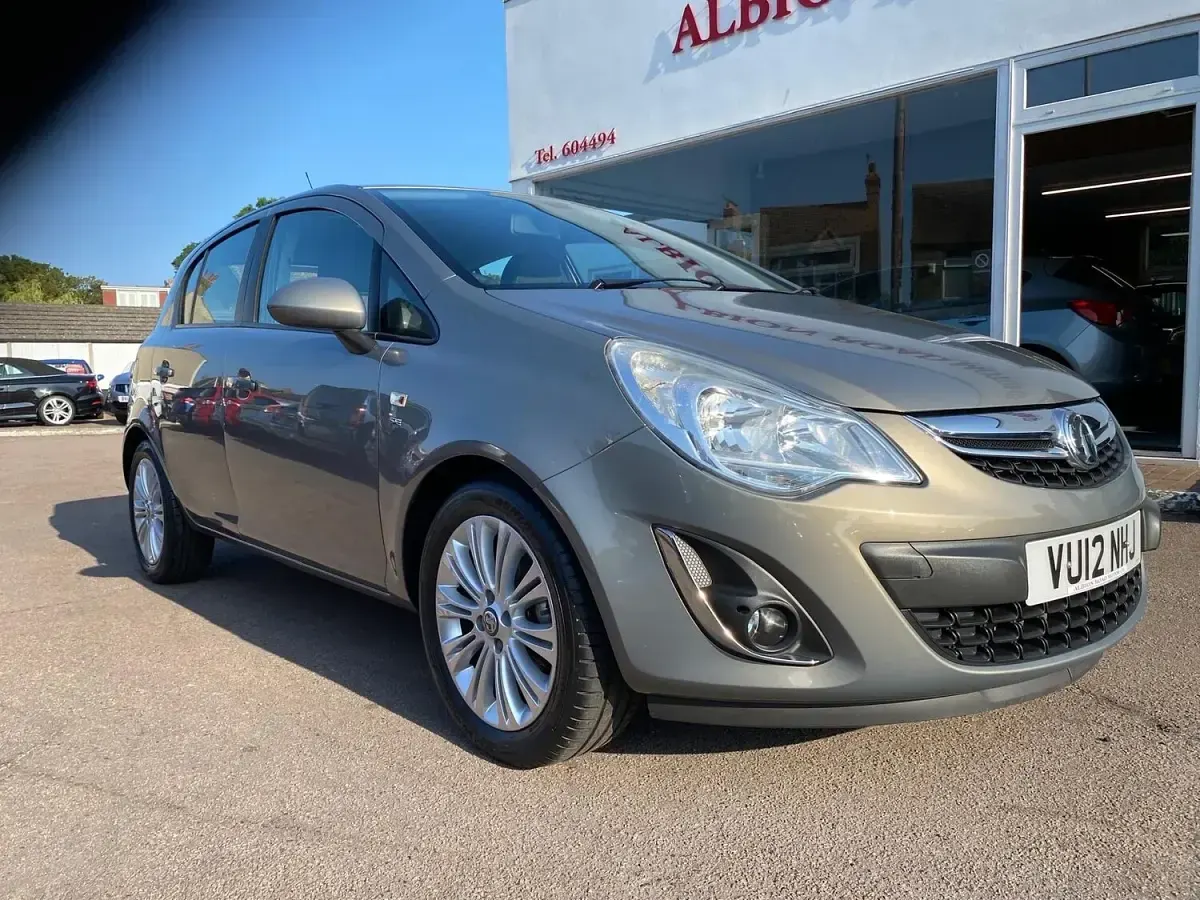 Used Vauxhall Corsa 2012 Brown Hatchback