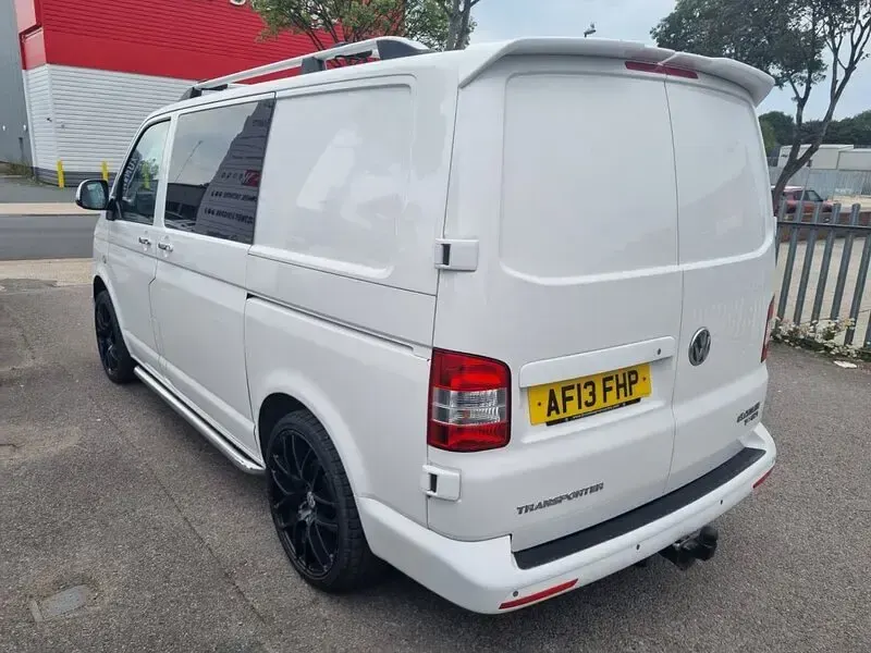 Used VW T5 102 HP (75 kW) 2013 White Van