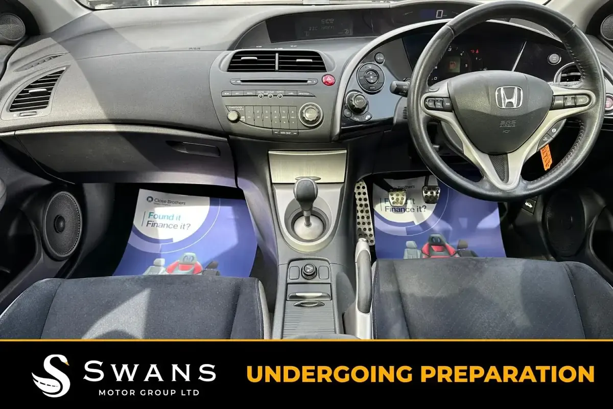 Used Honda Civic ES 140 HP (102 kW) 2007 Silver Hatchback