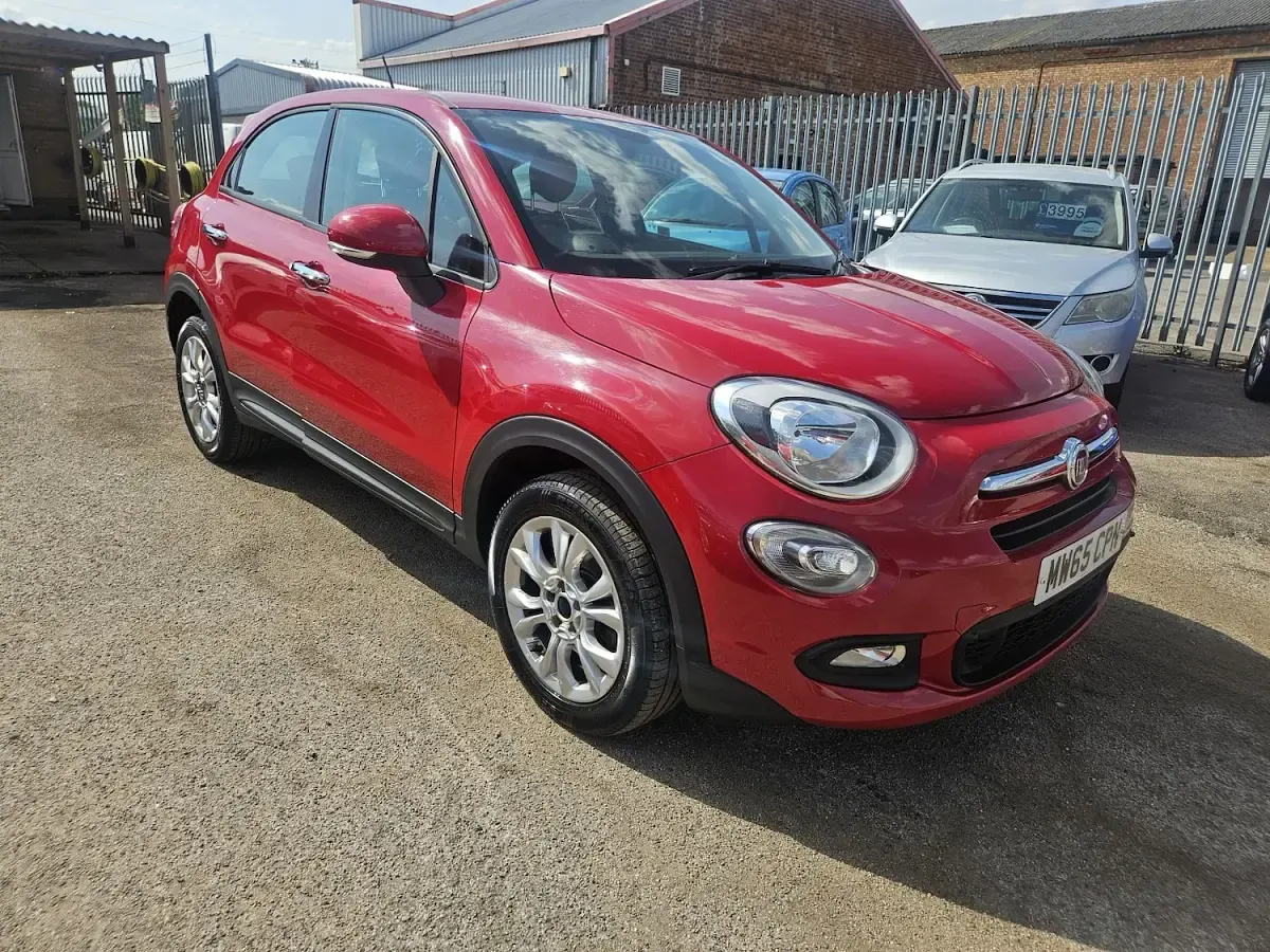 Used Fiat 500X City Look 110 HP (80 kW) 2015 Red SUV